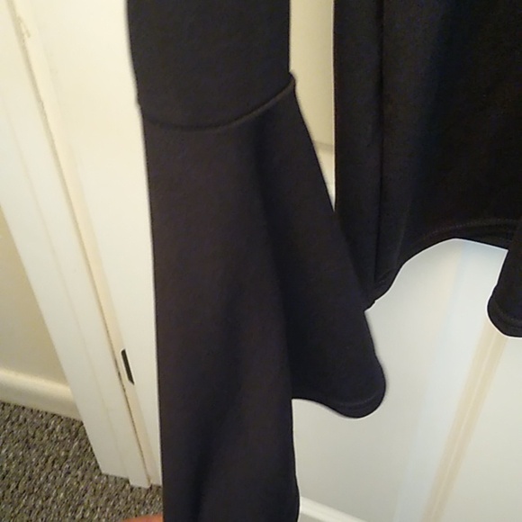 Long sleeve black dress - Picture 4 of 4